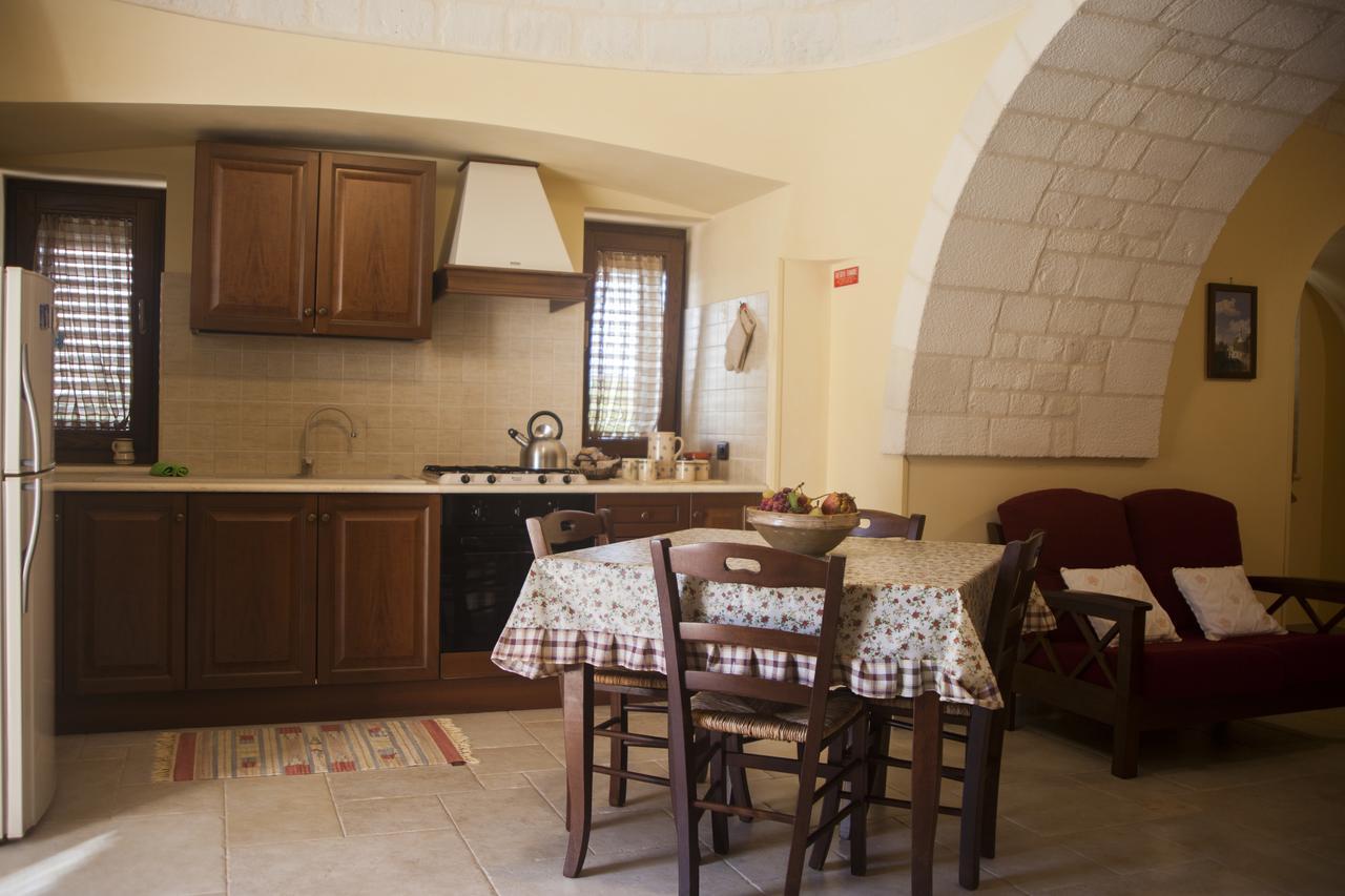 Il Calascione Apulian Villas โลโกโรตอนโด ภายนอก รูปภาพ